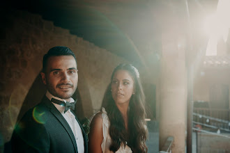 Wedding photographer Muazzez Tokatlioglu. Photo of 30.11.2021