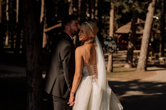 婚礼摄影师Biljana Mrvic. 17.04.2024的图片