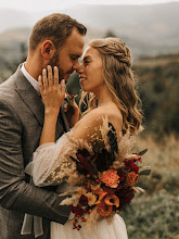Fotografer pernikahan Dmitriy Kapitonenko. Foto tanggal 04.05.2021