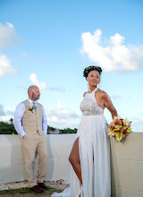 Wedding photographer Addison Cumberbatch. Photo of 25.09.2023