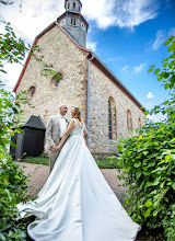 Wedding photographer Nina Shloma. Photo of 10.11.2023