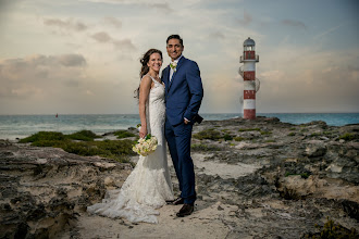 Svatební fotograf Nestor Meneses. Fotografie z 29.09.2024