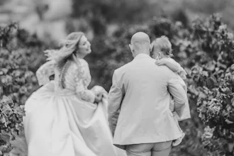 Wedding photographer Luís Galváo Russo. Photo of 08.04.2025