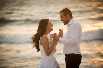 Bryllupsfotograf Charalambos Iacovou. Foto fra 14.02.2014