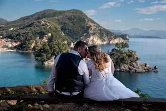 Wedding photographer Giorgos Stavros. Photo of 21.07.2024