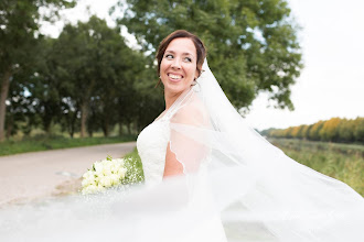 Fotógrafo de casamento Moniek Van Gils. Foto de 06.03.2019