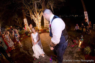 Jurufoto perkahwinan Matthew Foster. Foto pada 04.05.2023