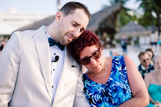Wedding photographer Elvis Aceff. Photo of 12.09.2025