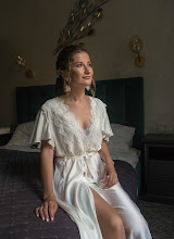 Jurufoto perkahwinan Elvira Gilmanova. Foto pada 06.10.2023
