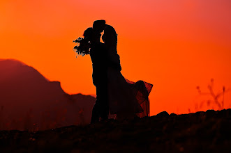 Wedding photographer Irakli Khelashvili. Photo of 24.10.2024