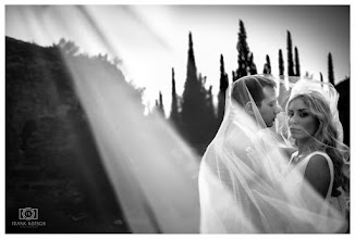 Bröllopsfotografer Frank Kotsos. Foto av 13.12.2023