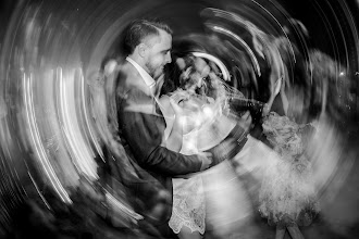 Wedding photographer Florin Belega. Photo of 13.11.2025