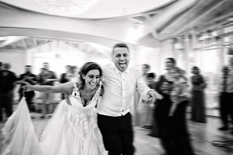 Fotógrafo de casamento Oreste Coluccio. Foto de 25.03.2024
