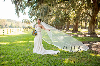 Wedding photographer Carla Holst. Photo of 20.04.2023