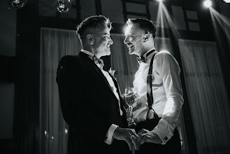 婚禮攝影師Luis Gimenez. 09.03.2024的照片
