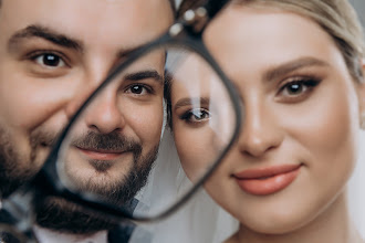 Nhiếp ảnh gia ảnh cưới Oleksandr Ustiyanskiy. Ảnh trong ngày 11.06.2022