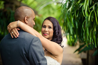 Wedding photographer Scott Myers. Photo of 10.03.2020