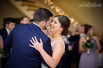 Nhiếp ảnh gia ảnh cưới Crystal Sanderson. Ảnh trong ngày 10.03.2020