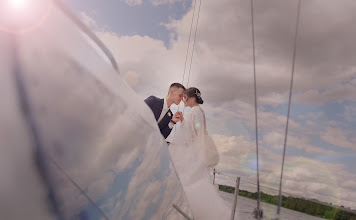 Wedding photographer Aleksandr Tikhomirov. Photo of 11.04.2022