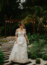 Wedding photographer Fabiana Carvalho. Photo of 11.09.2024