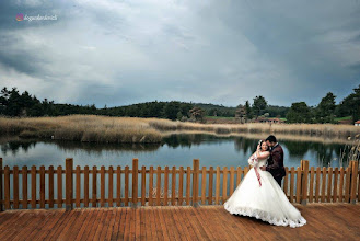 Fotógrafo de casamento Veli Burhan. Foto de 11.07.2020