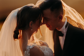 Jurufoto perkahwinan Marcin Dąbrowski. Foto pada 28.04.2024
