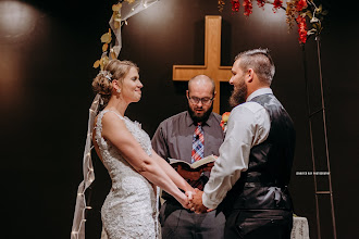 Fotografo di matrimoni Jennifer Ray. Foto del 08.09.2019