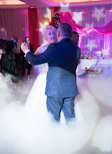 Wedding photographer Marius Peptan. Photo of 14.10.2019