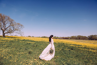 Fotografo di matrimoni Oksana Galakhova. Foto del 01.05.2022