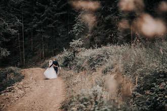 Fotógrafo de bodas Andrea Harčaríková. Foto del 16.04.2019