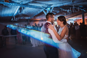 Fotografo di matrimoni Amin Tahiri. Foto del 30.10.2019