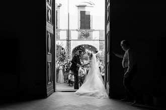 Wedding photographer Simone Bacci. Photo of 01.02.2024