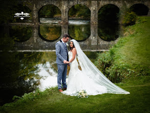 Photographe de mariage John Taggart. Photo du 31.05.2019