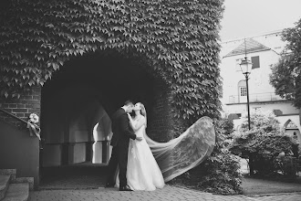Nhiếp ảnh gia ảnh cưới Sławomir Mielnik. Ảnh trong ngày 03.04.2018