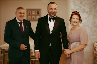 Düğün fotoğrafçısı Ovidiu Duca. Fotoğraf 12.04.2024 tarihinde