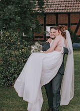 Fotograf ślubny Yulia Knieper. Zdjęcie z 29.05.2025