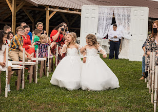 Fotografo di matrimoni Anna Leonidov. Foto del 16.05.2022