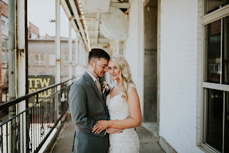 Nhiếp ảnh gia ảnh cưới Erin Trimble. Ảnh trong ngày 05.10.2020