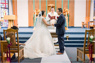 婚礼摄影师Roland Andrade. 18.05.2023的图片