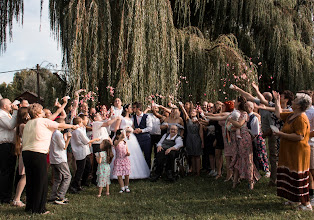 Düğün fotoğrafçısı Molnár Dóra Rita. Fotoğraf 26.06.2020 tarihinde