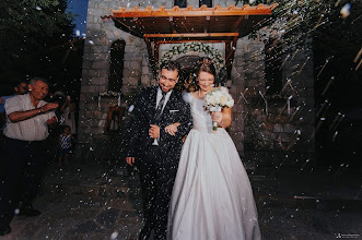 Wedding photographer Angelos Tzitzifopoulos. Photo of 12.08.2019