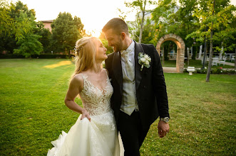 Fotografo di matrimoni Adrian Maruntelu. Foto del 25.10.2022