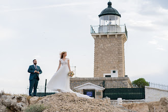 Wedding photographer Dionisios Bertsos. Photo of 27.05.2025