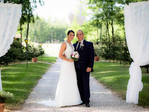 Fotografo di matrimoni Angela Uhelszky. Foto del 03.03.2019