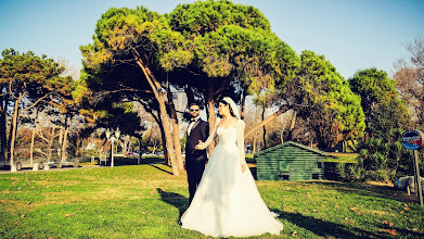 Wedding photographer Mustafa Uzun. Photo of 31.05.2024