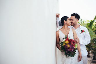 婚礼摄影师Oscar Rivero. 12.03.2024的图片
