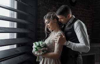 Bryllupsfotograf Polina Romanova. Bilde av 31.07.2019