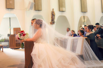 Fotografo di matrimoni Kara Durbin. Foto del 07.09.2019