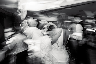 Wedding photographer Zoltán Radványi. Photo of 20.09.2025