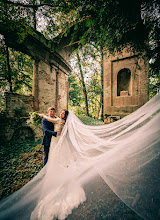 Wedding photographer Marco Bresciani. Photo of 28.10.2023